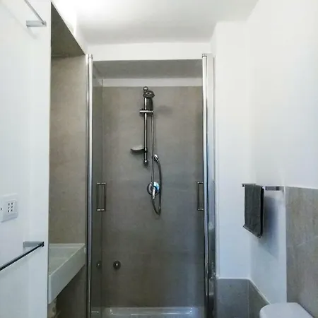 Apartment Dione Apartament *